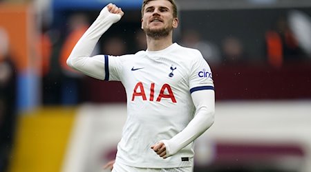 Timo Werner, del Tottenham Hotspur, celebra tras marcar el cuarto gol de su equipo. / Foto: Nick Potts/PA Wire/dpa