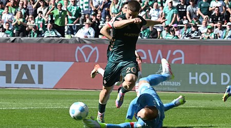 Romano Schmid tuvo una gran ocasión para adelantar al Bremen / Foto: Carmen Jaspersen/dpa