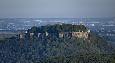La fortaleza de Königstein atrae ahora también a turistas de China. (Imagen de archivo) / Foto: Robert Michael/dpa