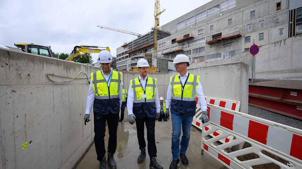 Infineon is building a new semiconductor factory in Dresden for five billion euros / Photo: Robert Michael/dpa